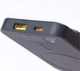 Повербанк 5000 mAh USB-C/USB-A X105 фото