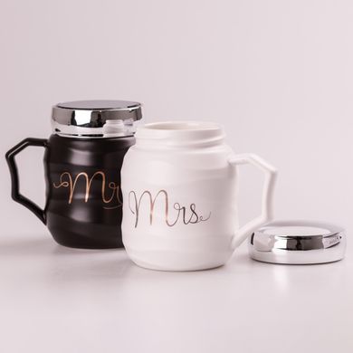 Набор керамических чашек Mr & Mrs 450мл с крышкой 2 штуки чашки для кофе HPCYYDX1292 фото